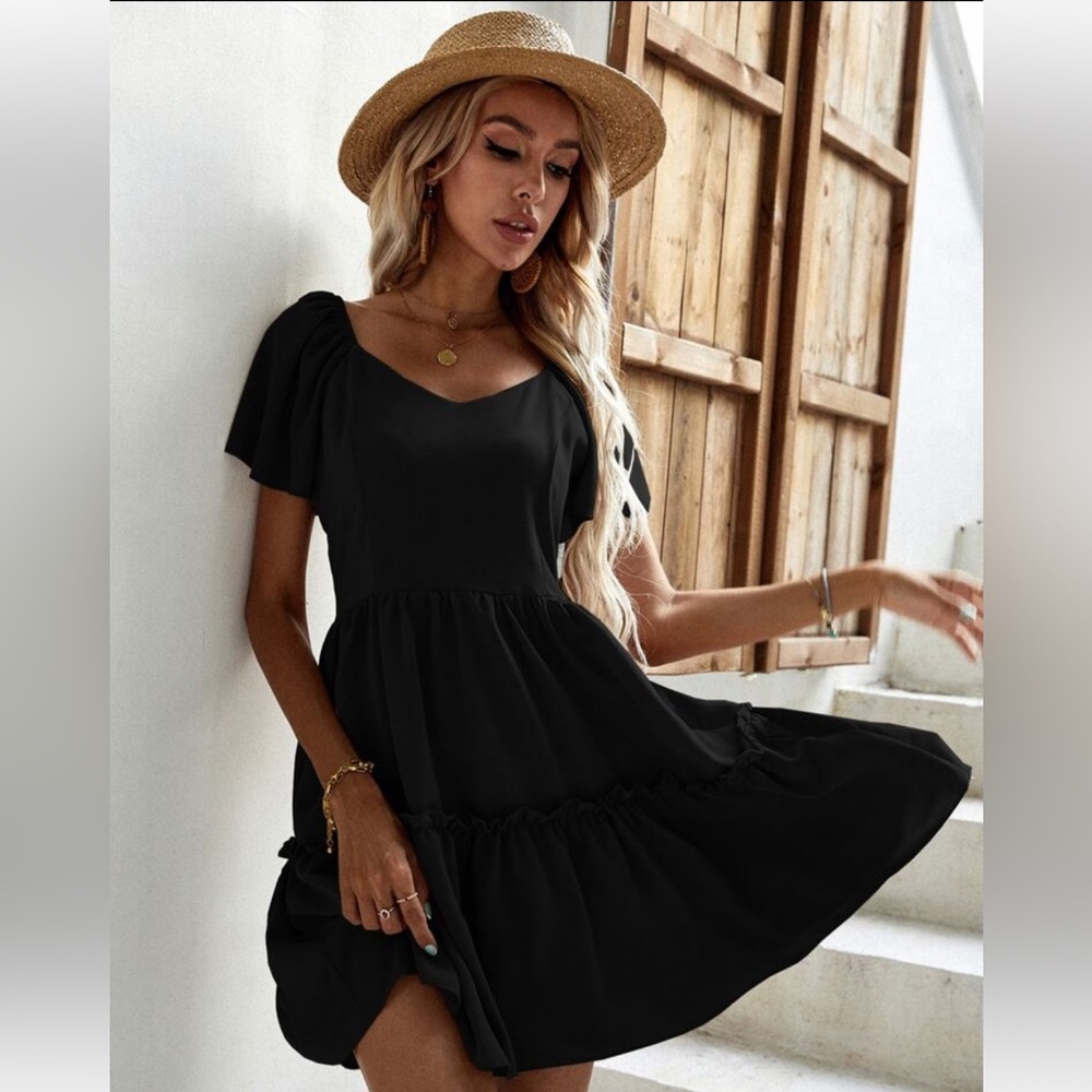 Sweetheart Neck Ruffle Hem Dress